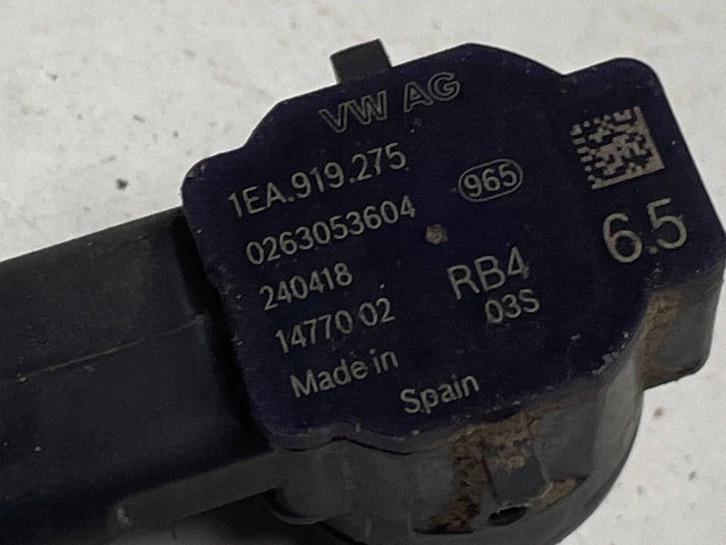 Sensor Parken PDC vorne Volkswagen PASSAT B9 1ea919275c !J