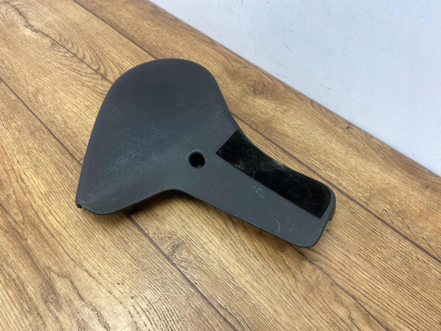 plastic cover spoiler seat Dodge Durango III 2014+