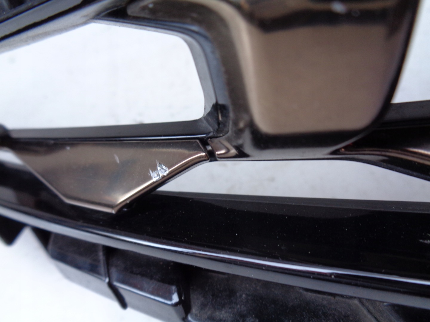front PREKLADgrill grid HYUNDAI STARIA 23