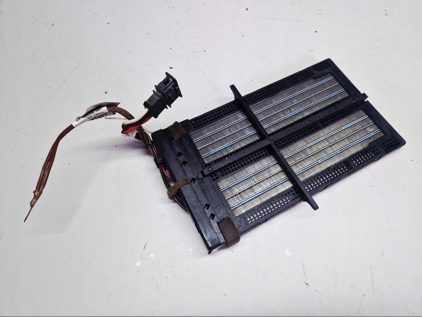 AUDI A4 B8 heater electrical 8K0819011C