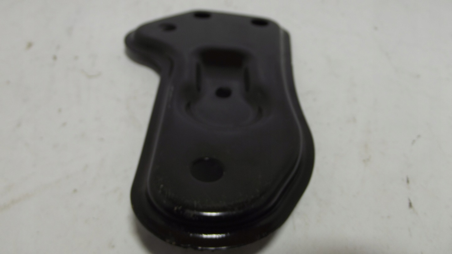 Seat Skoda VW console holder sanek left front 2Q0199517B
