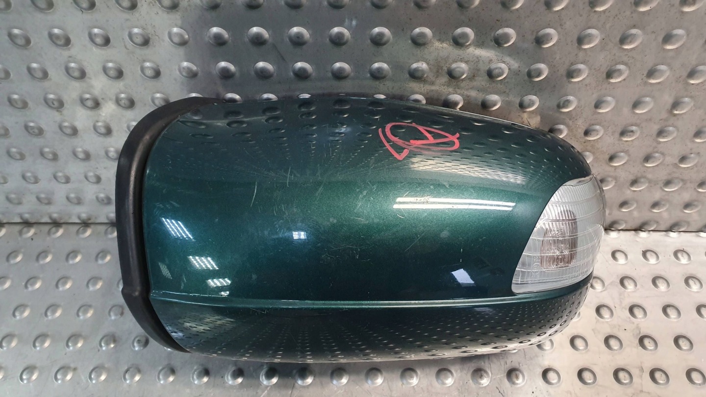 mirror left MERCEDES E-KLASA W210 9 PIN 2108108516 95
