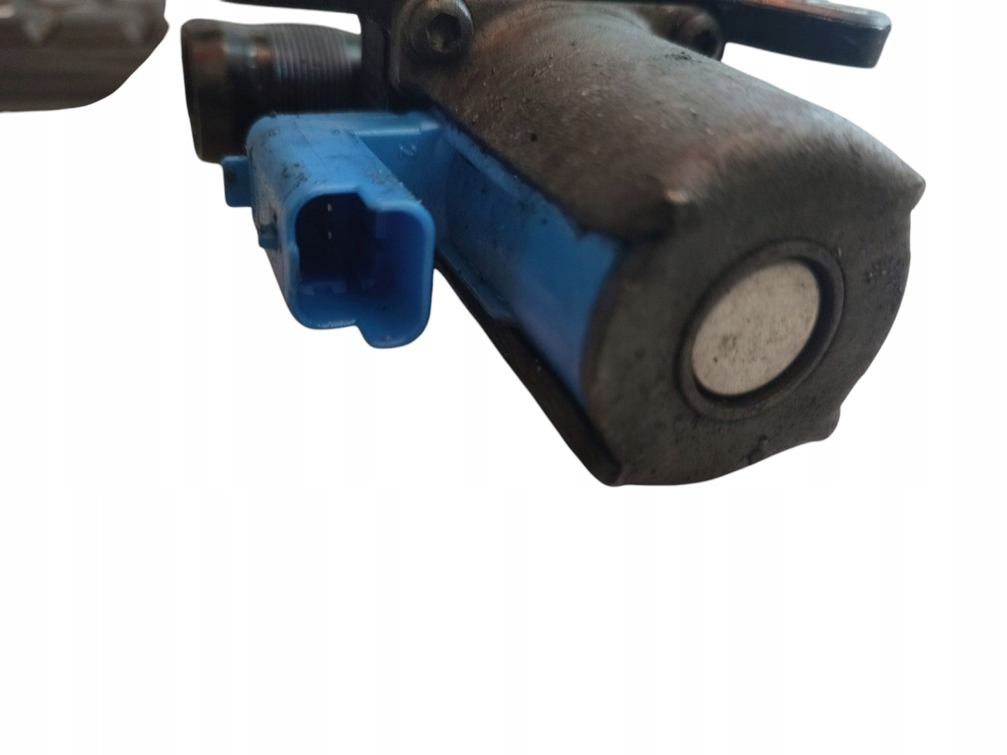 elektroventil vode RENAULT ARKANA CLIO V CAPTUR II TRAFIC III 212301538R