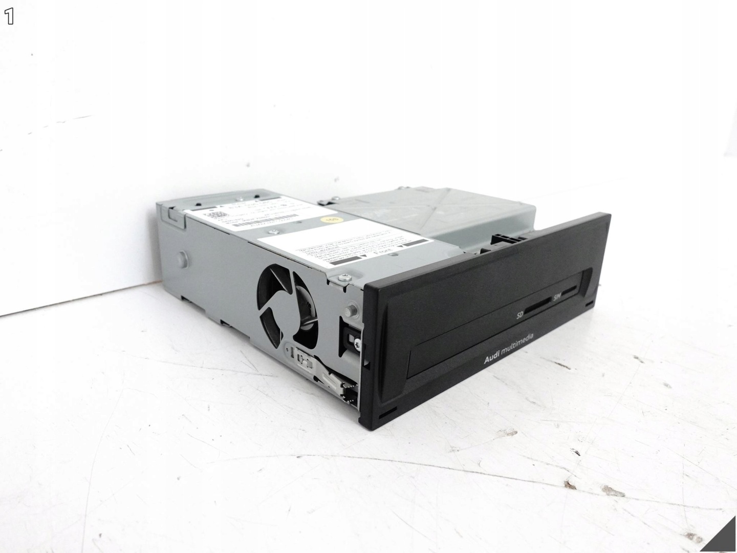AUDI Q3 83A F3 18-25 control unit CENTRALNY navigation HIGH2+ MIB2P 24KM