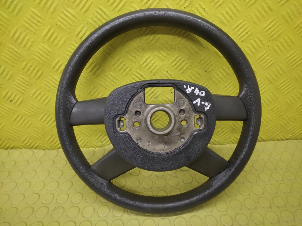 VW GOLF V steering wheel,