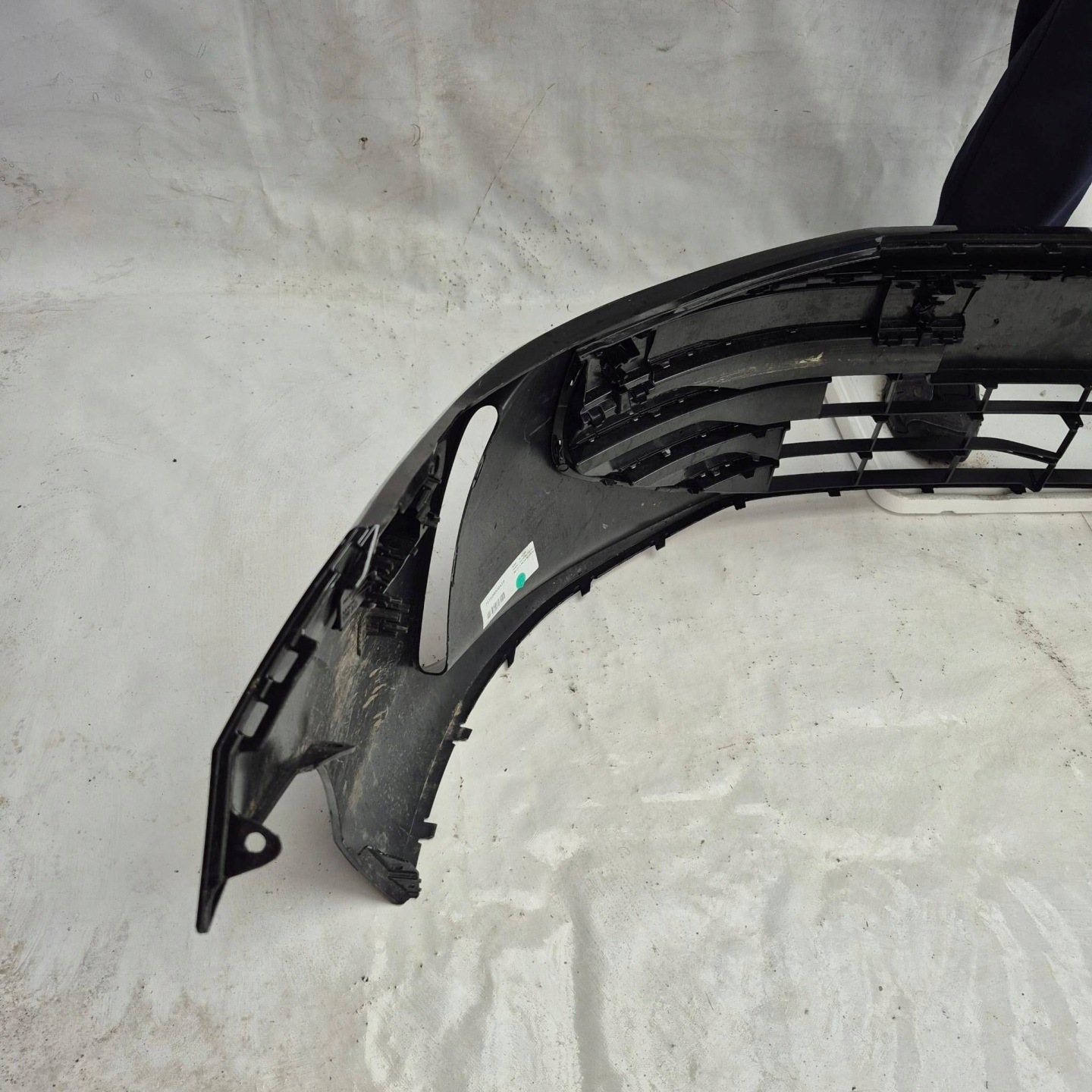 VW PASSAT B9 3J0 24- bumper front front PDC 3J0807221A
