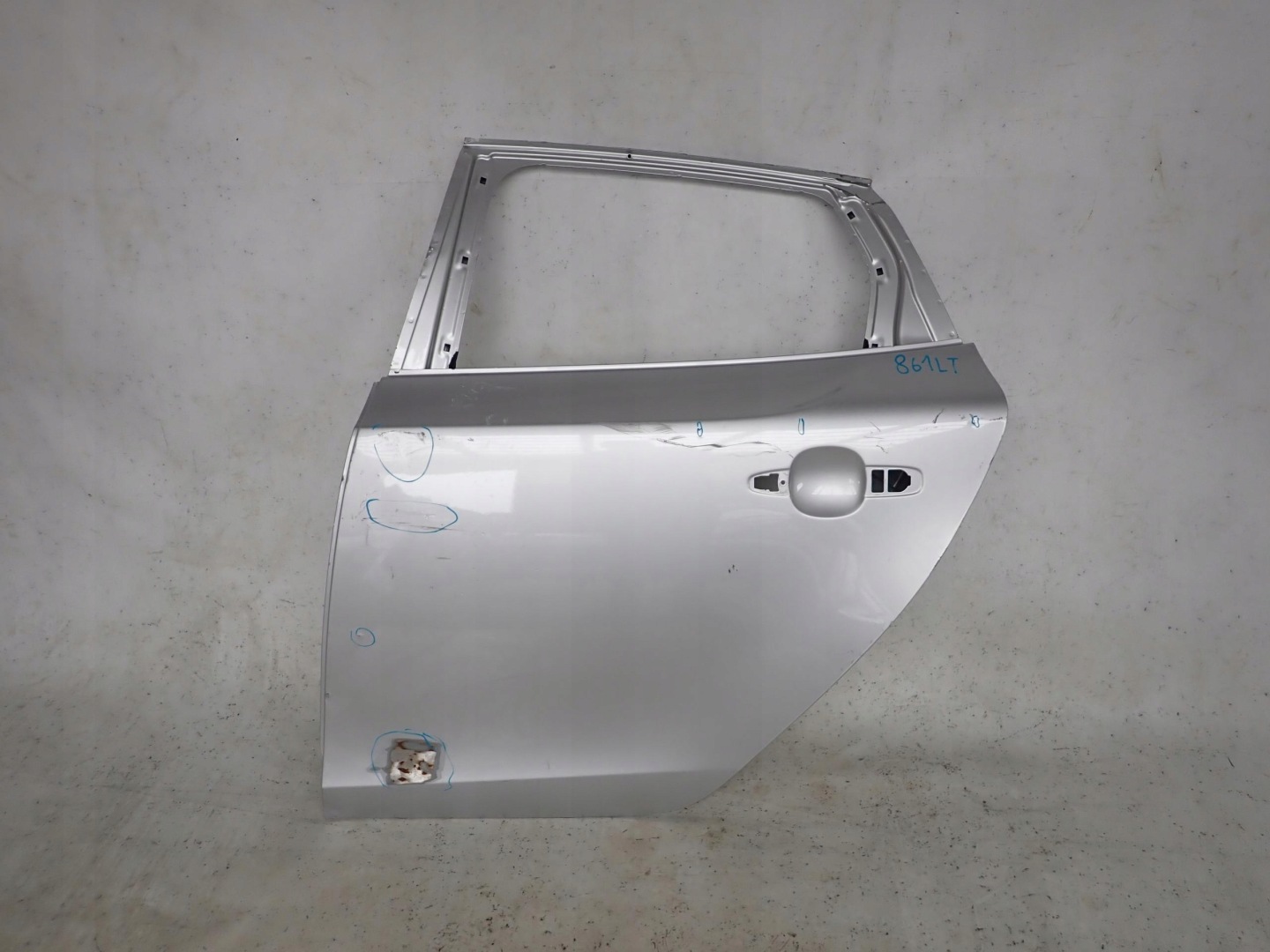 VOLVO V40 12-> door rear part rear. left