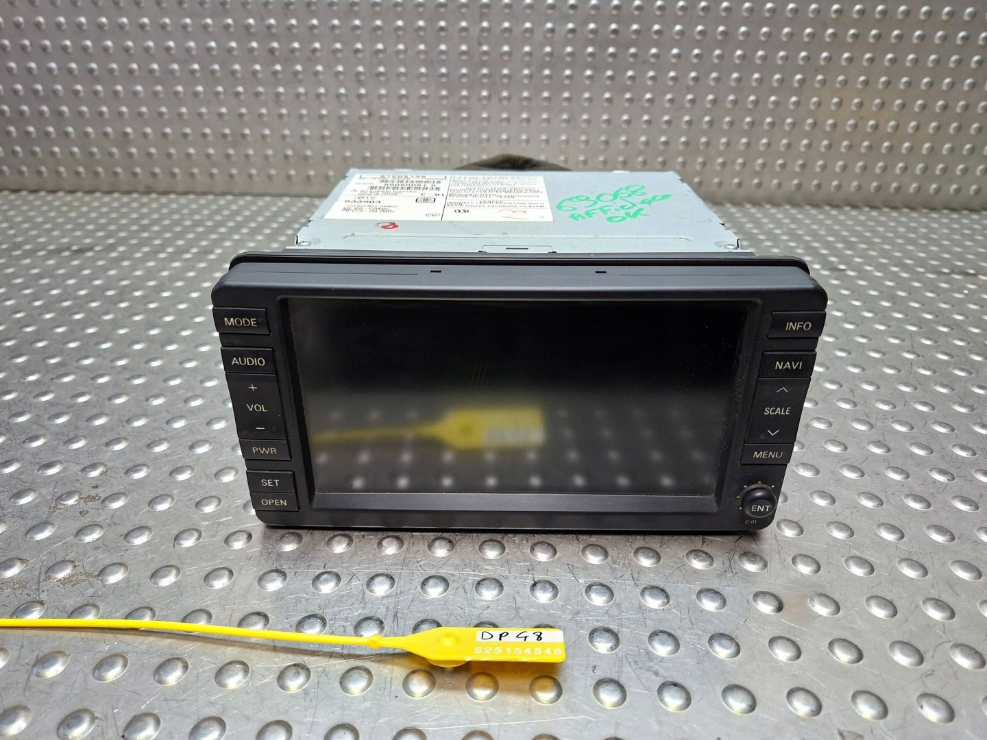 RADIO CD navigation MITSUBISHI OUTLANDER C-CROSSER 06-12 8750A139