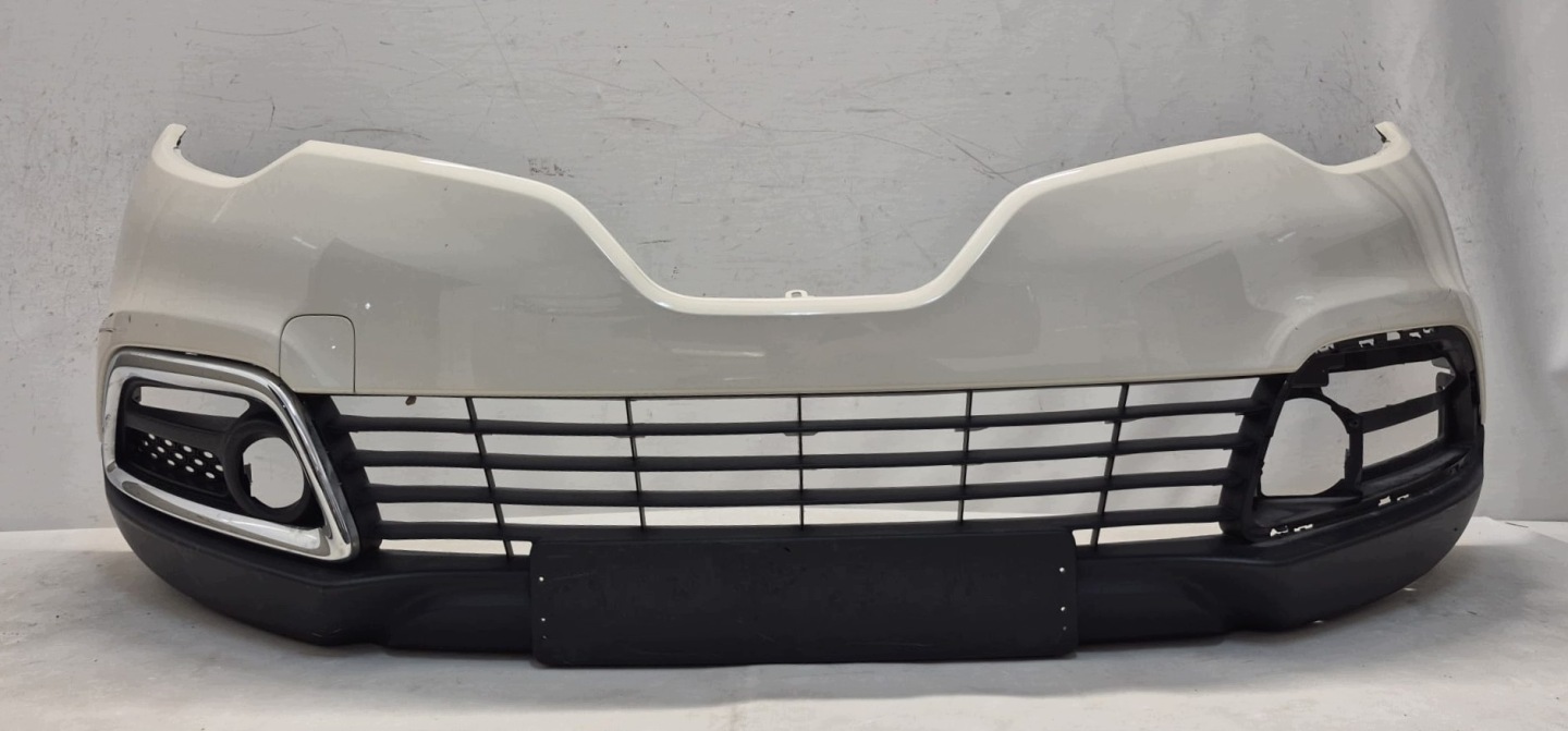 RENAULT CAPTUR and 13- bumper front front grid 620842933R B.LADNY