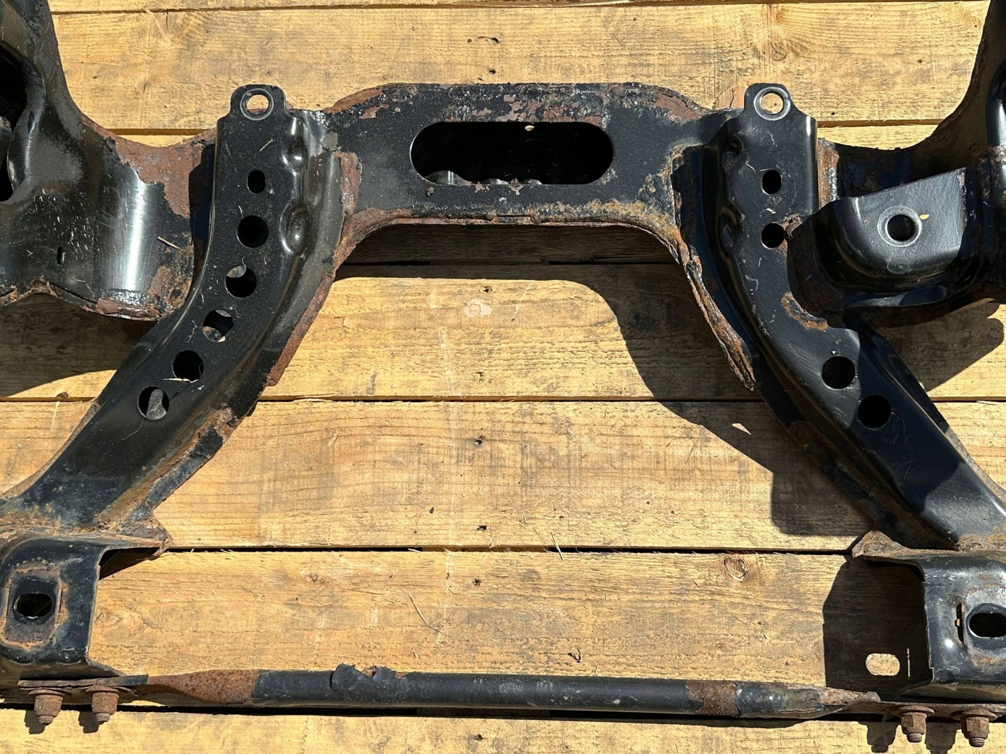 axle beam subframe sider front front Ford Mustang V 2011 - 2014
