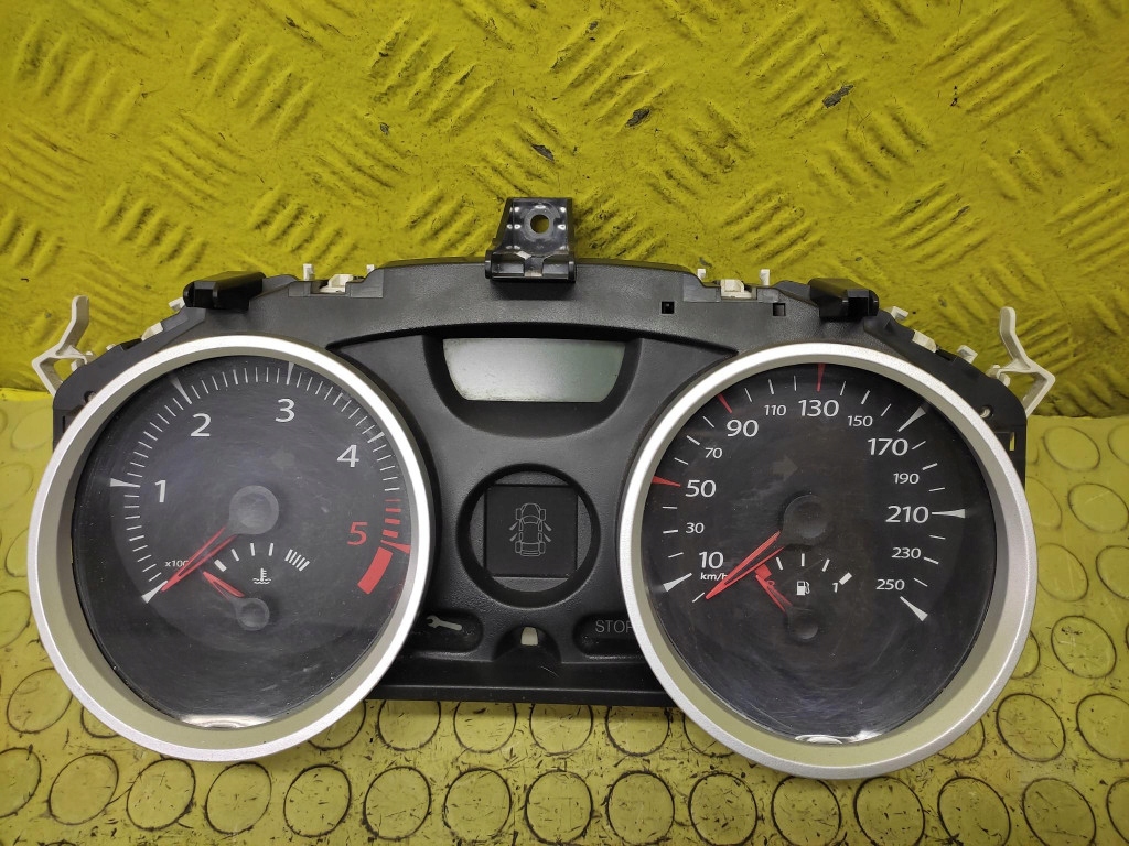 RENAULT MEGANE II dials dials 8200720321