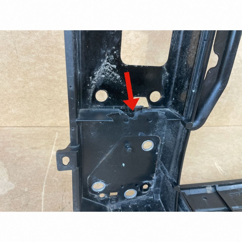 support panel for radiators pillar iron SSANGYONG KGM TIVOLI II LIFT 2023