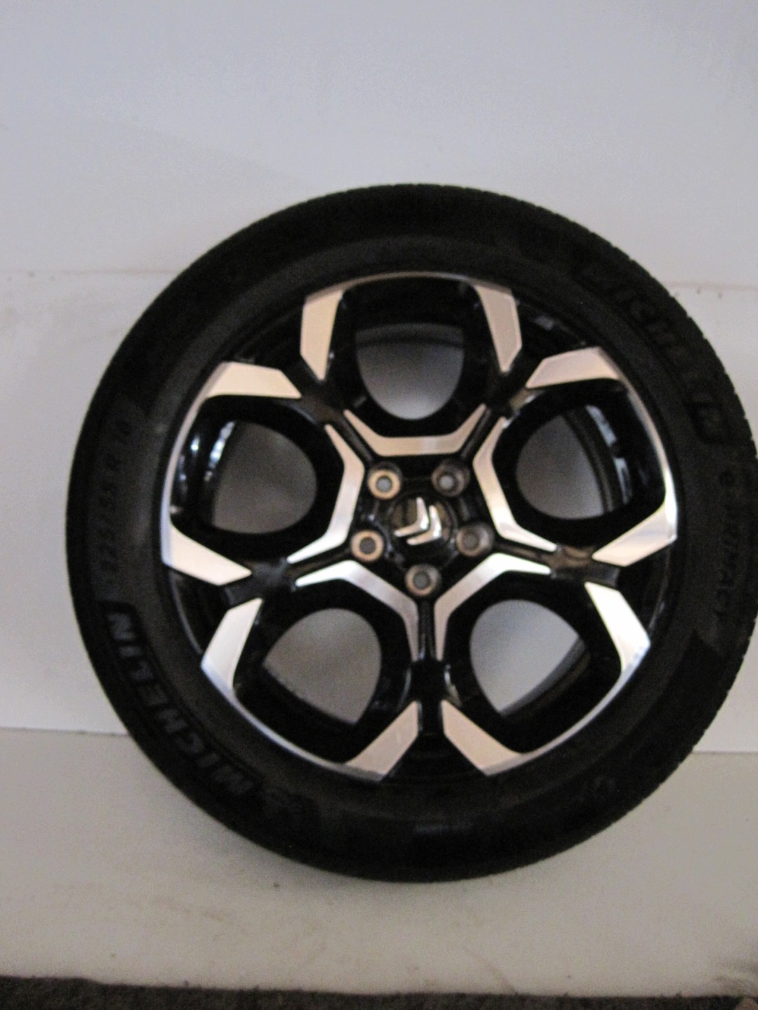 wheels discs tyres CITROEN C5 AIRCROSS R18 5MM