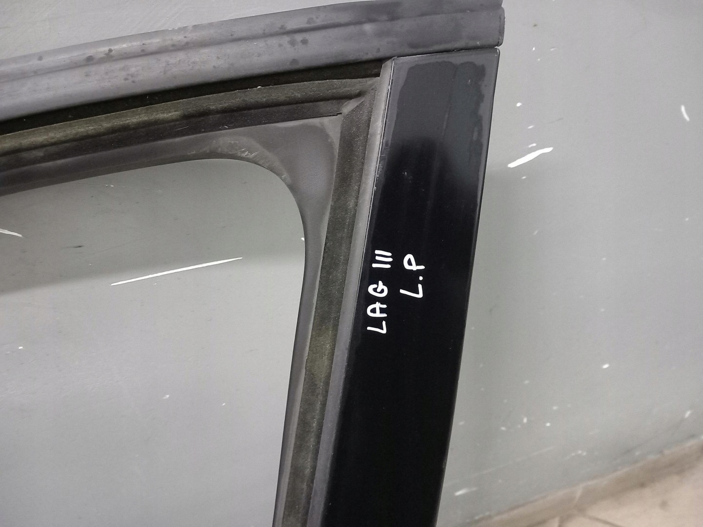 door left front RENAULT LAGUNA III 07-14