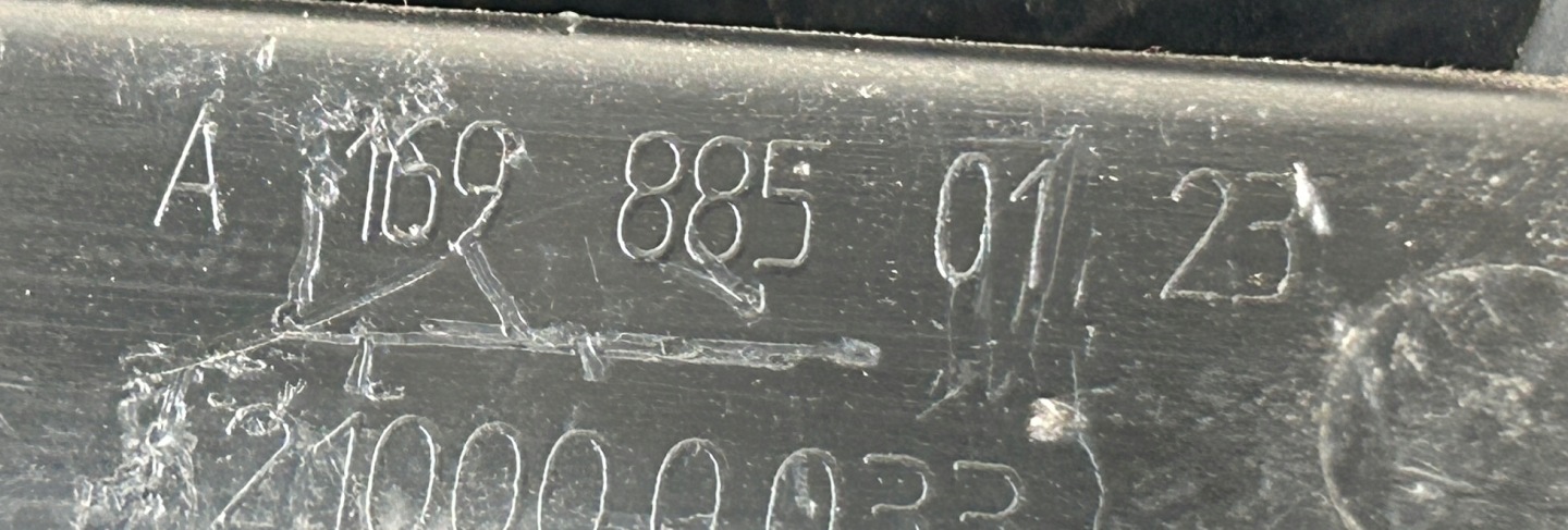 grid of a bumper front MERCEDES B 245 A1698850123
