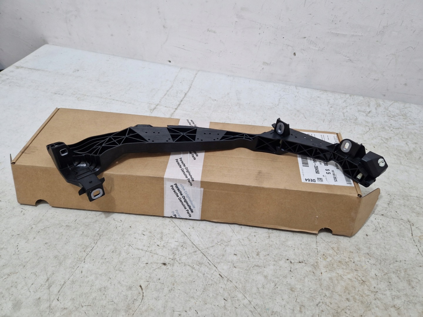 PORSCHE MACAN 95B support lights left front front 95B807889F
