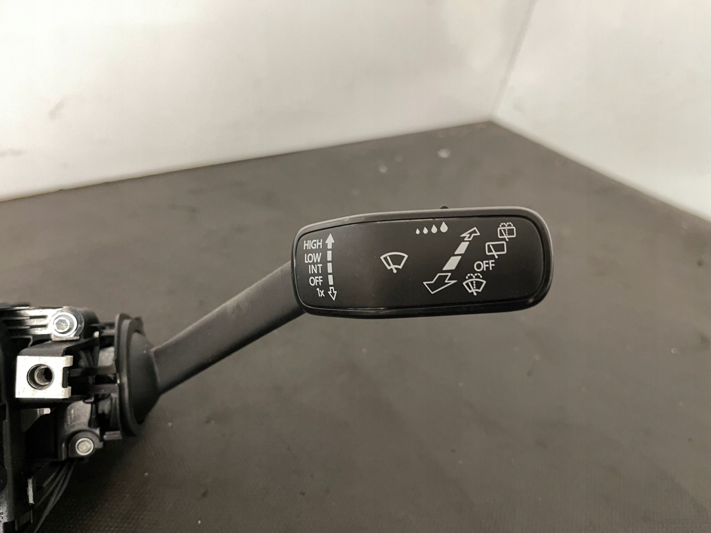 VW PASSAT B8 FL control levers 5Q1953569F 5Q1953521GM