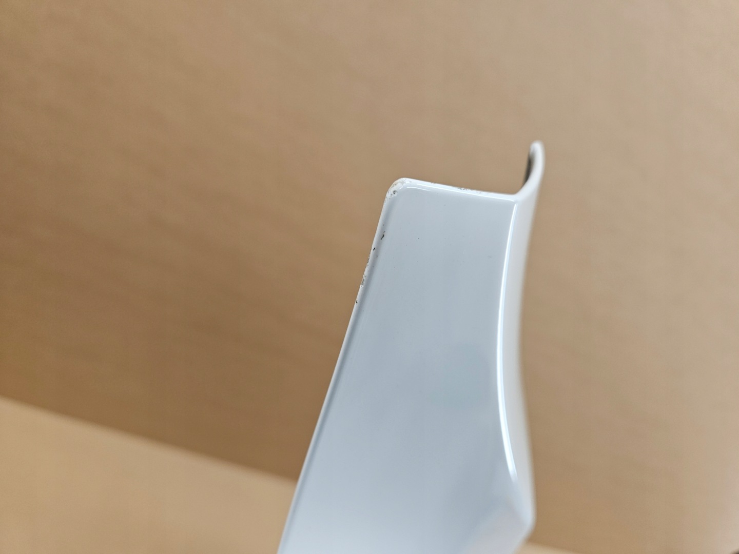 right front fender front VOLVO XC90 colour 614 ICE WHITE SOLID