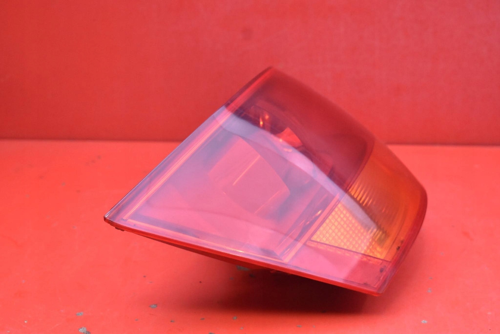 light left rear part rear 4L0945093 AUDI Q7 4L 05-09