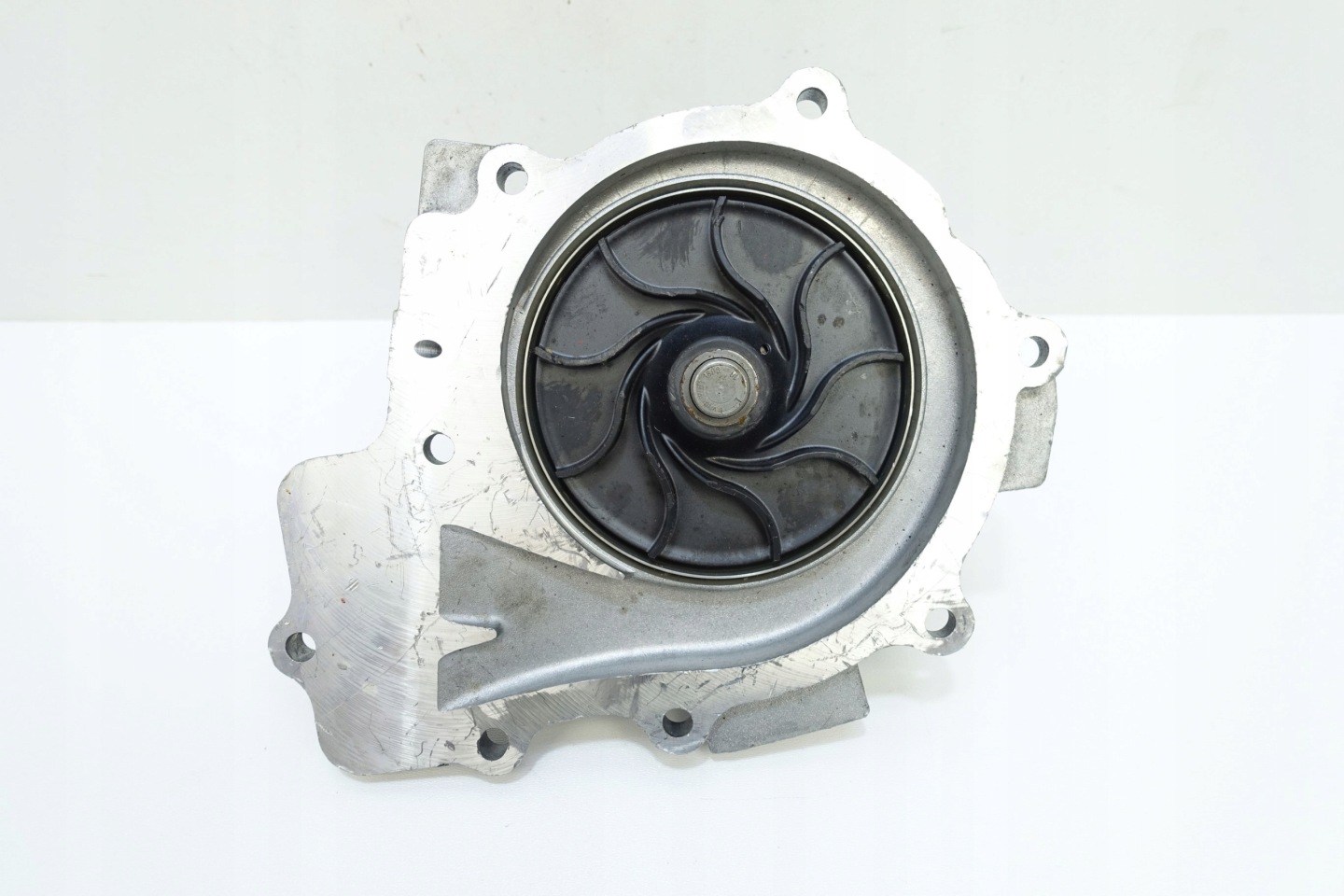 water pump MERCEDES SPRINTER E W212 A6512000212