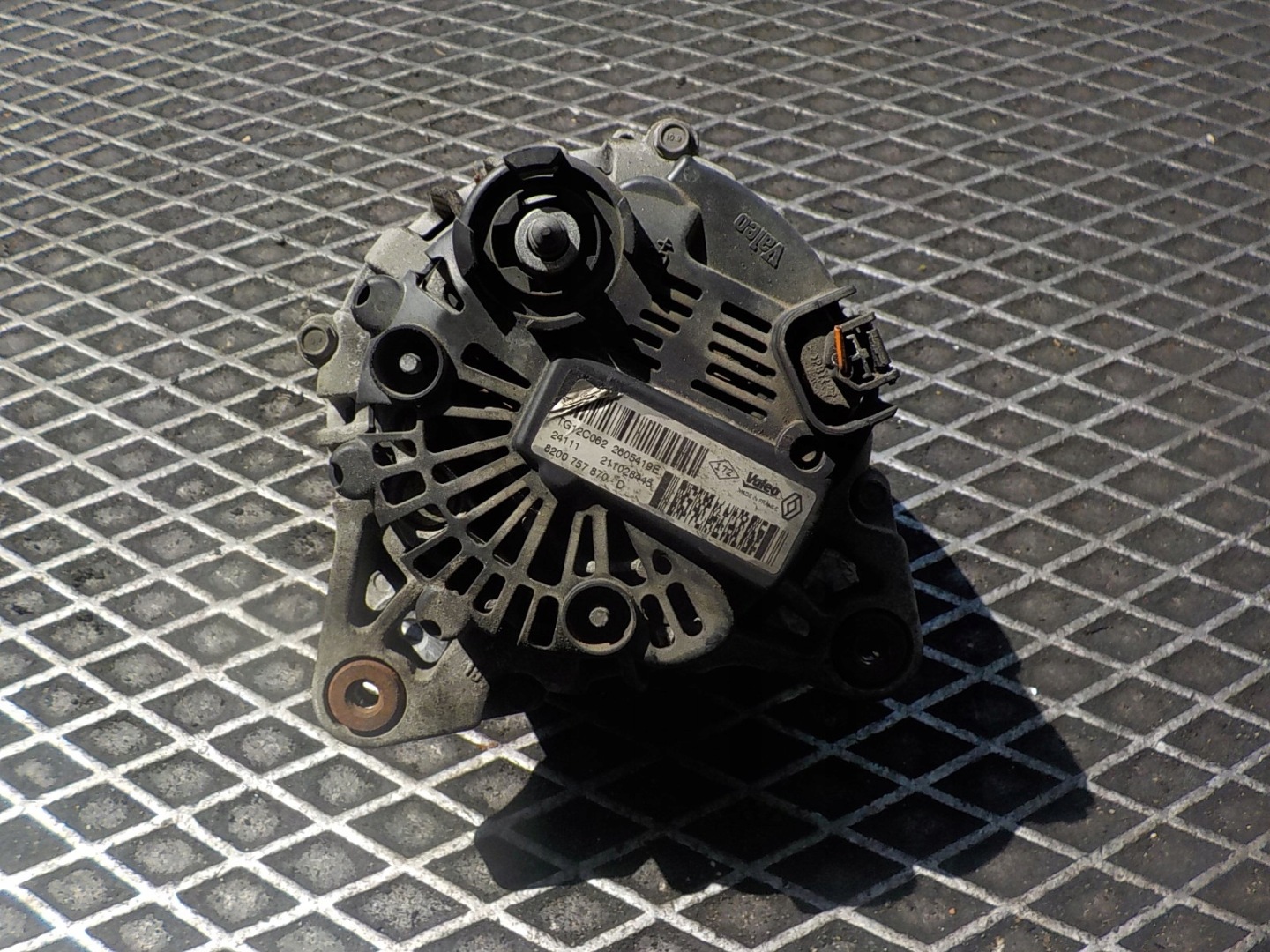 RENAULT MEGANE III 1.9 DCI ALTERNATOR 8200757870D