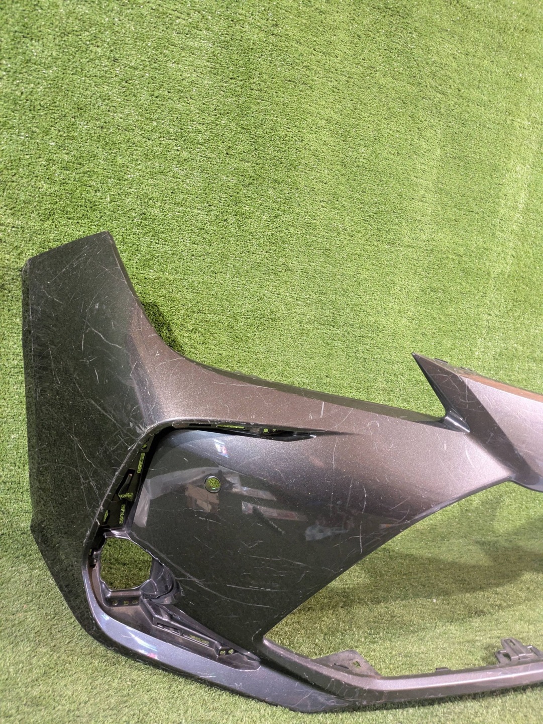 front bumper front TOYOTA COROLLA E21 sedan 18- PDC NR.Z9843