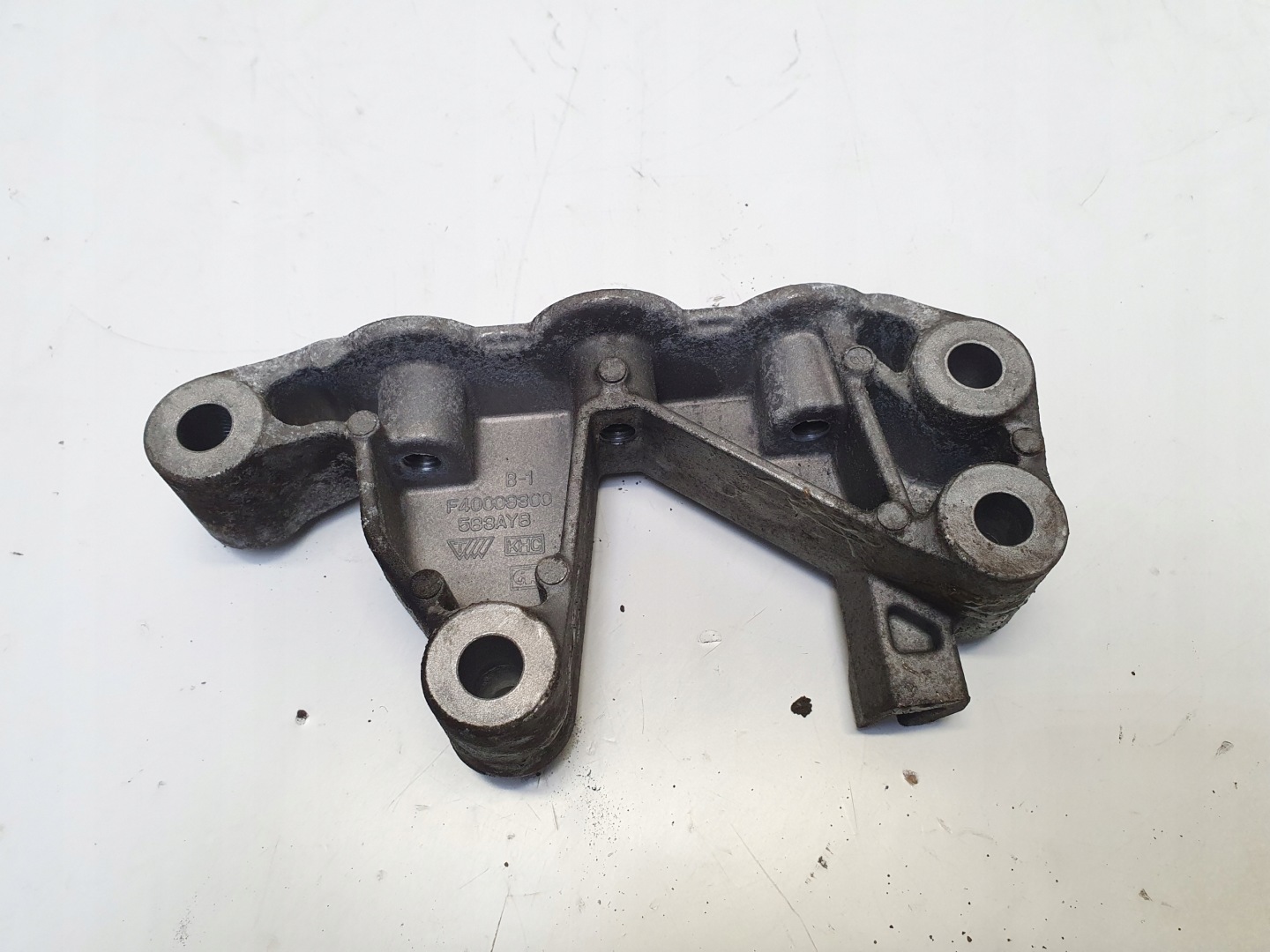 OPEL MOKKA holder engine mount 1.6 CDTI 95138117