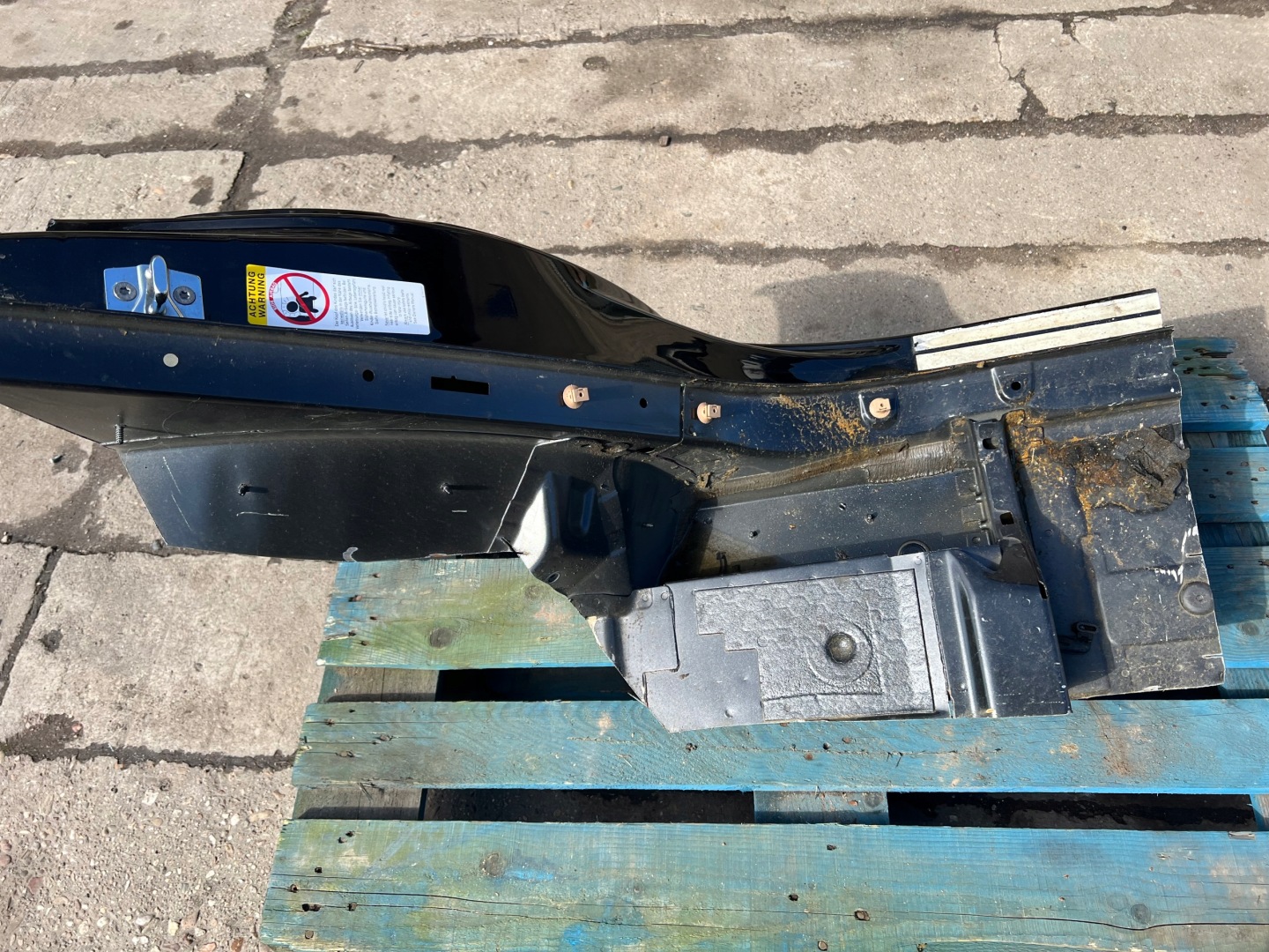BMW X5 E70 475/9 fender rear part left quarter threshold threshold