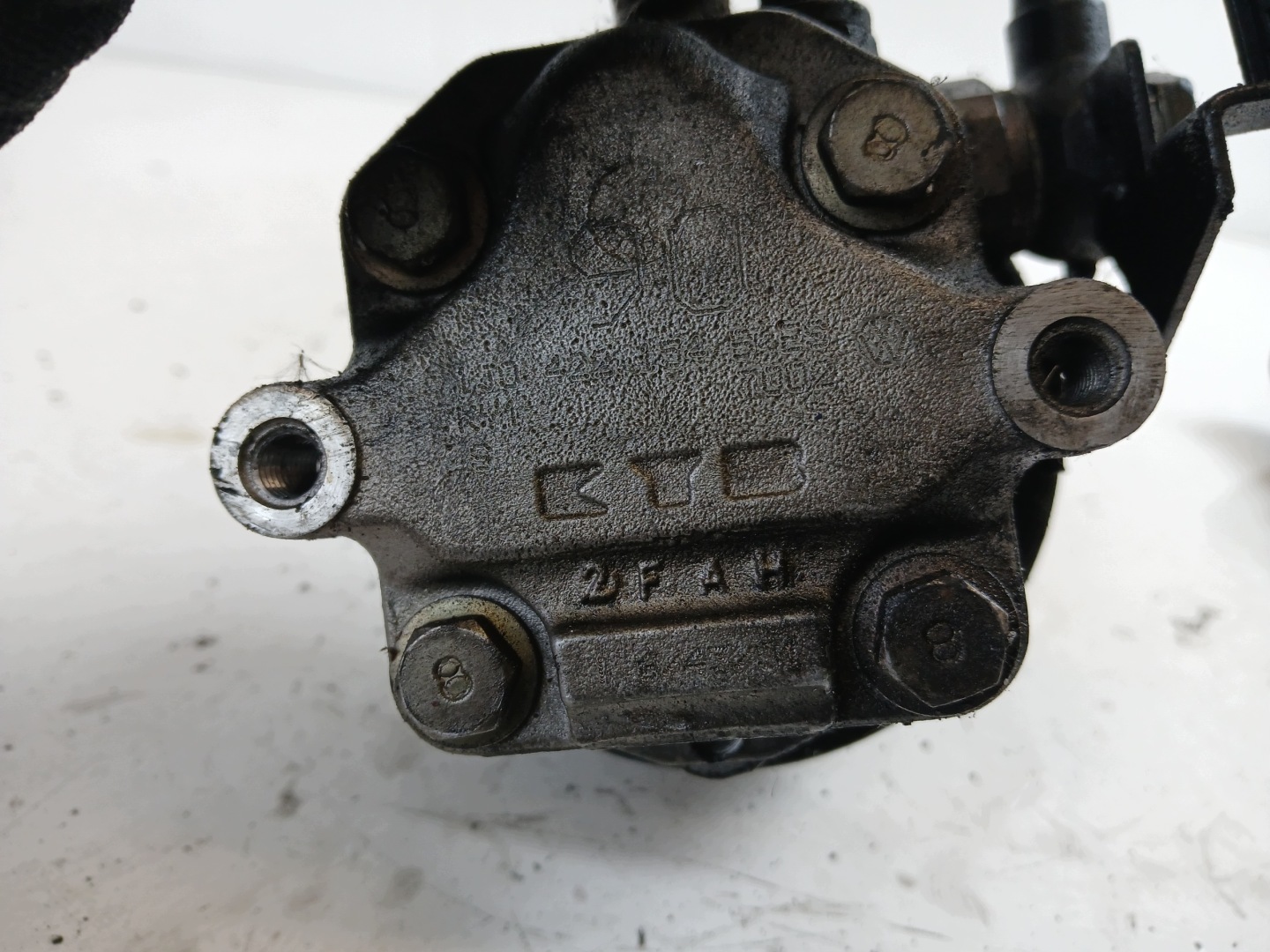 VW GOLF IV BORA OCTAVIA e 1.4 1.6 Pompa servosterzo 1J0422154B 90 BAR 97-06