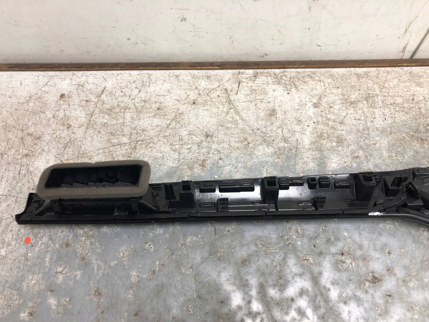 Moulage DEKOR Console VW ID4 ID.4 11B858416AA