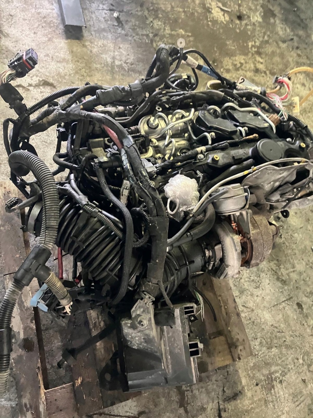 engine KOMPLET 2.0 DCI LAGUNA III M9R802 nozzles pump TURBO