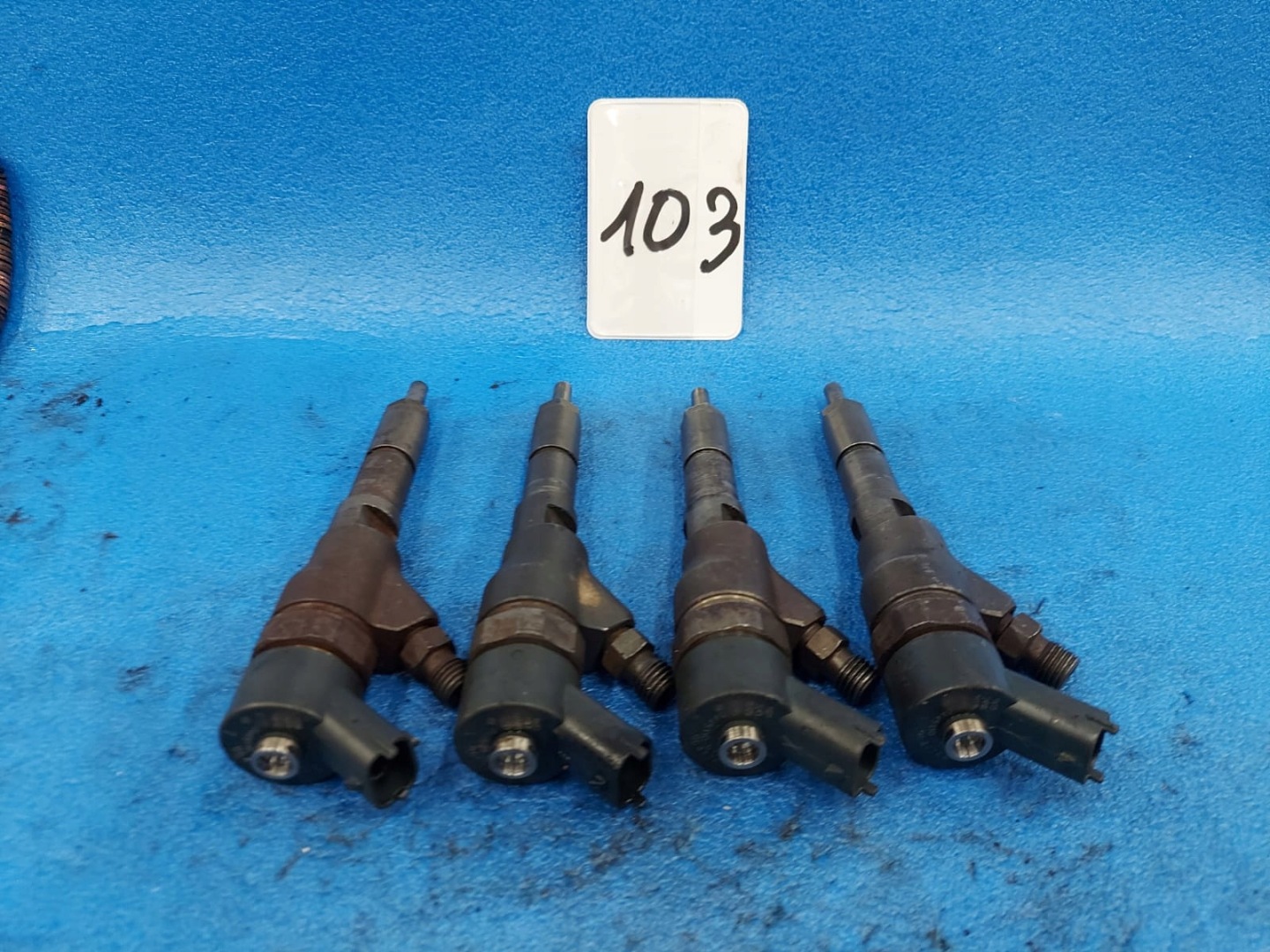 Einspritzdüse PEUGEOT 0445110076 BOSCH