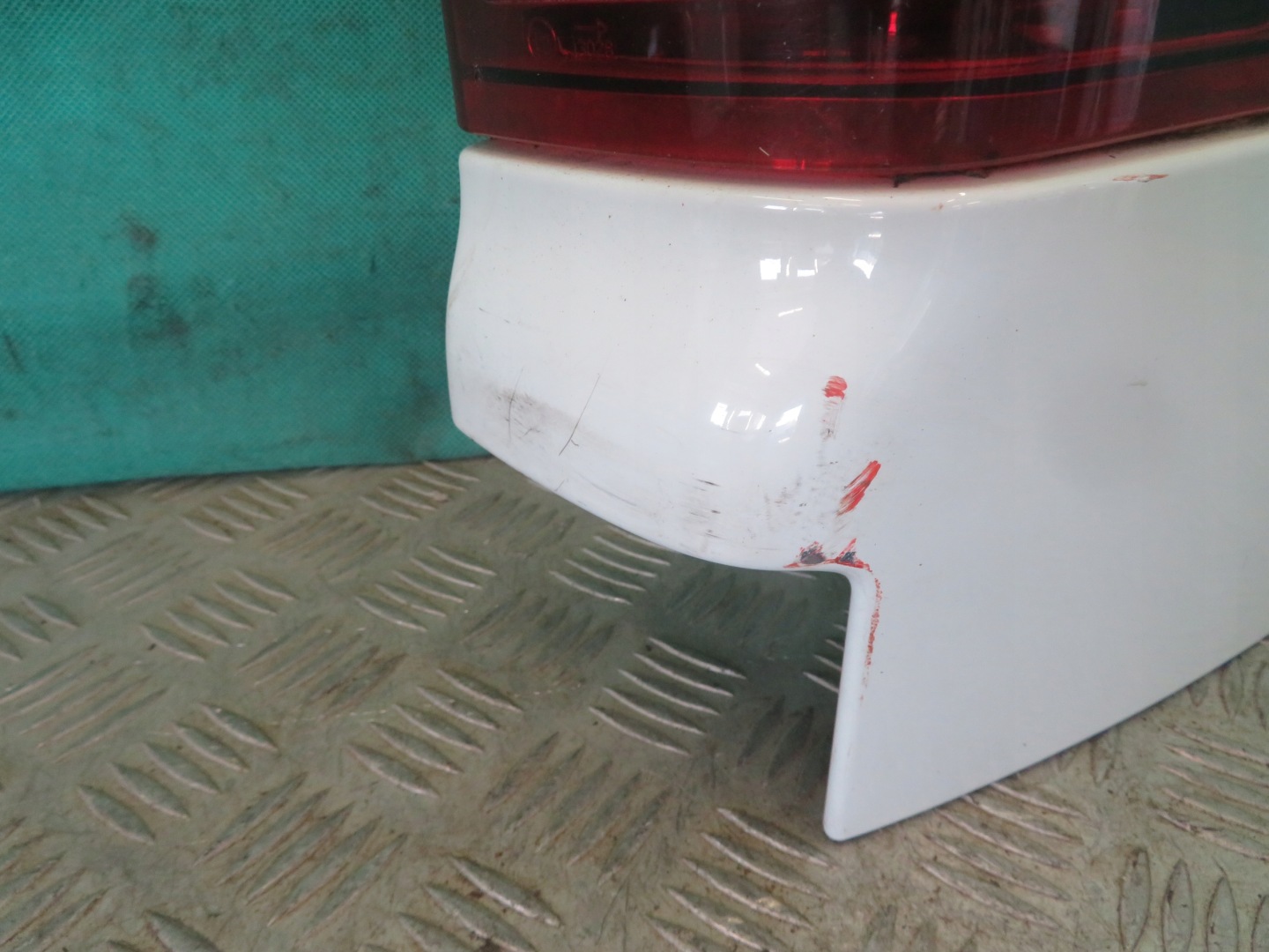 light right rear part OPEL VIVARO RENAULT TRAFIC 17R 265A13908R