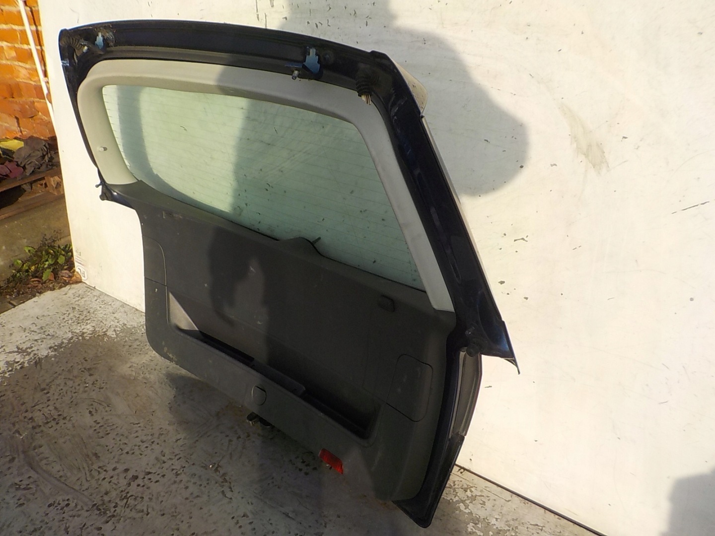 169 VOLKSWAGEN GOLF plus boot door rear