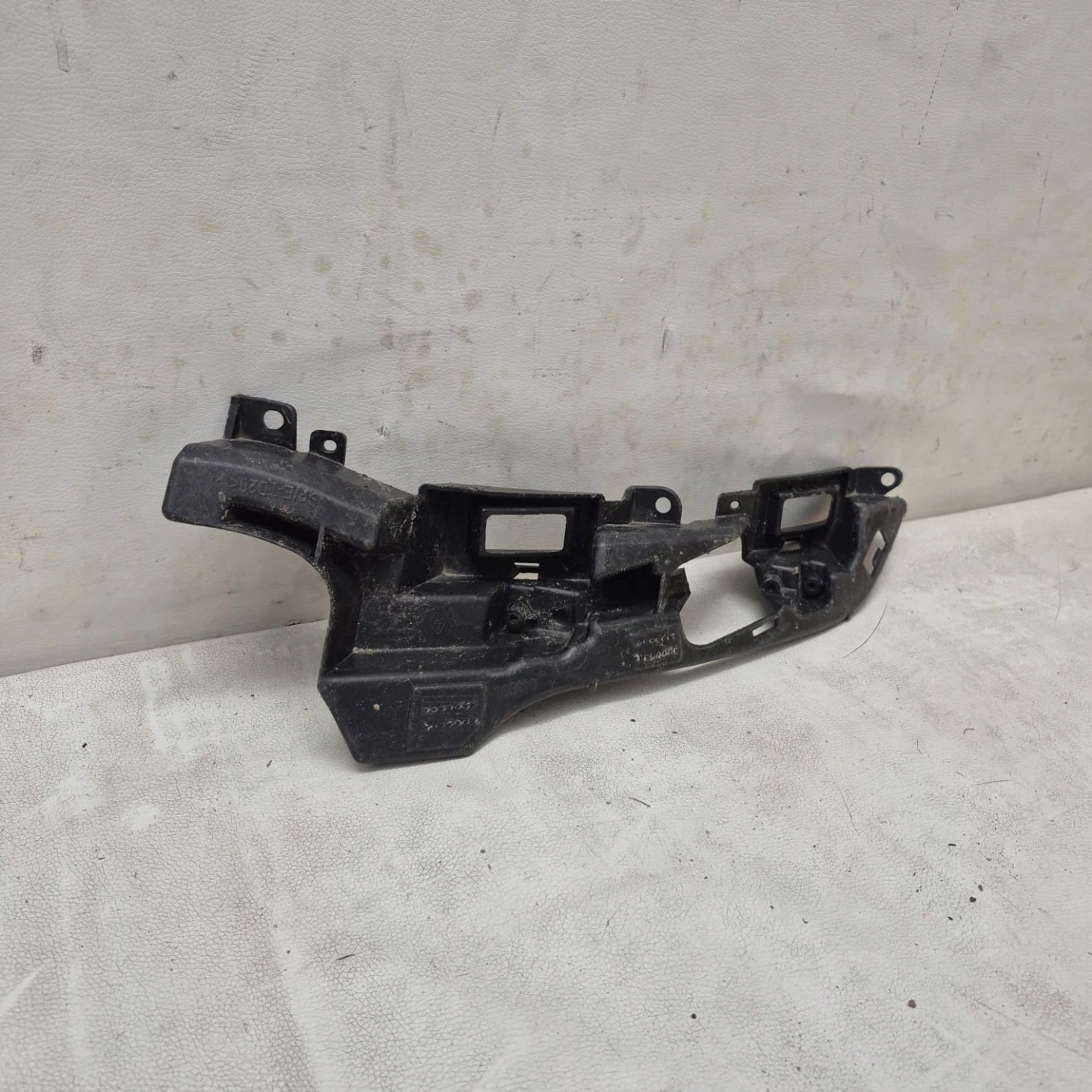 RENAULT TALISMAN 15-22 holder support left front front
