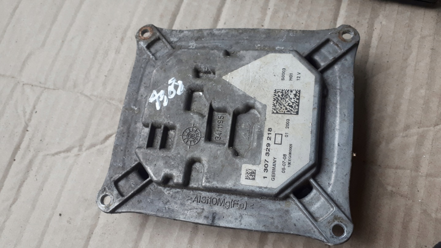 A4 B8 control unit module LED lights A5 8T S4 S5