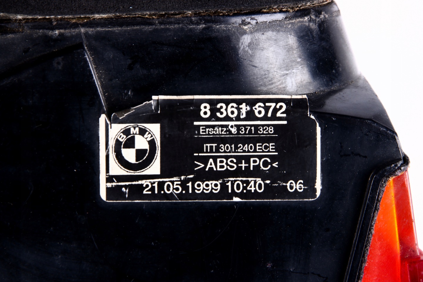 BMW E39 TOURING KOMBI light right rear part 8361672