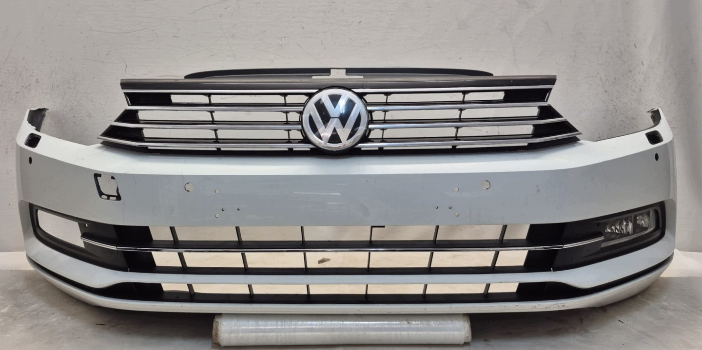 VW PASSAT B8 14-19 bumper front front 4XPDC SPR 3G0807221