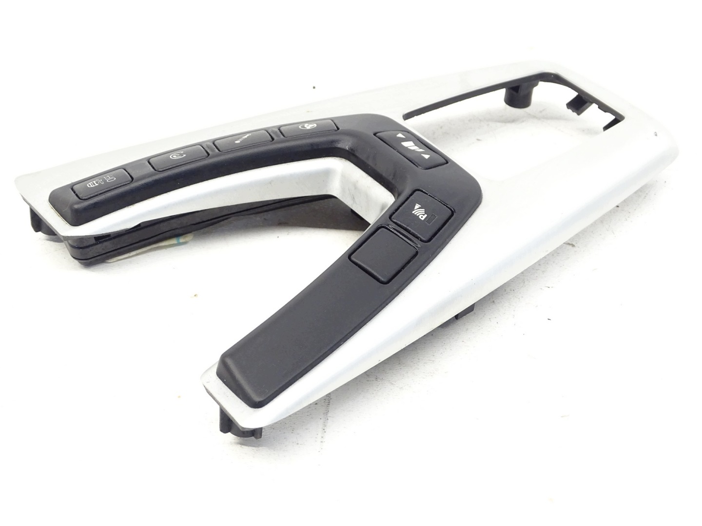 control panel frame UK BMW F10 M5 7846347