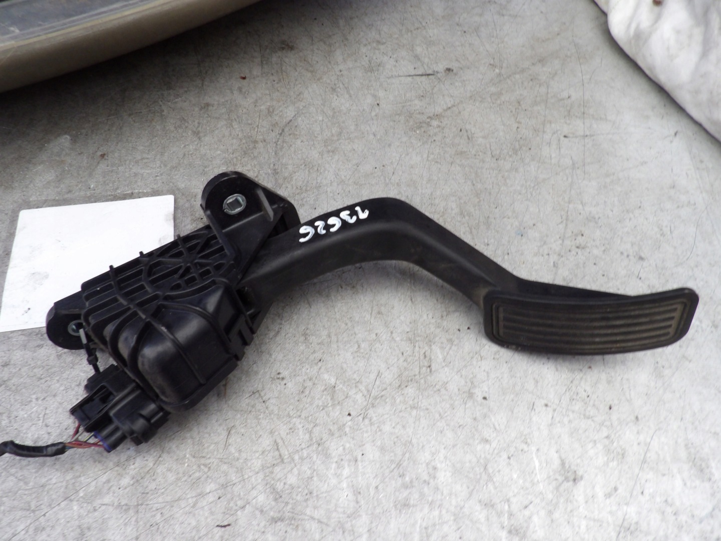 Mazda 6 and lift accelerator pedal