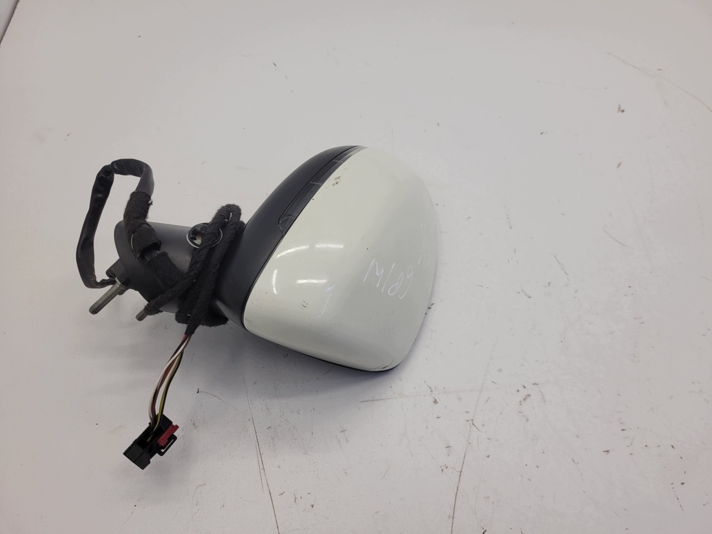 AUDI A1 8X mirror right right front LY9K 6 vertical 10-18R