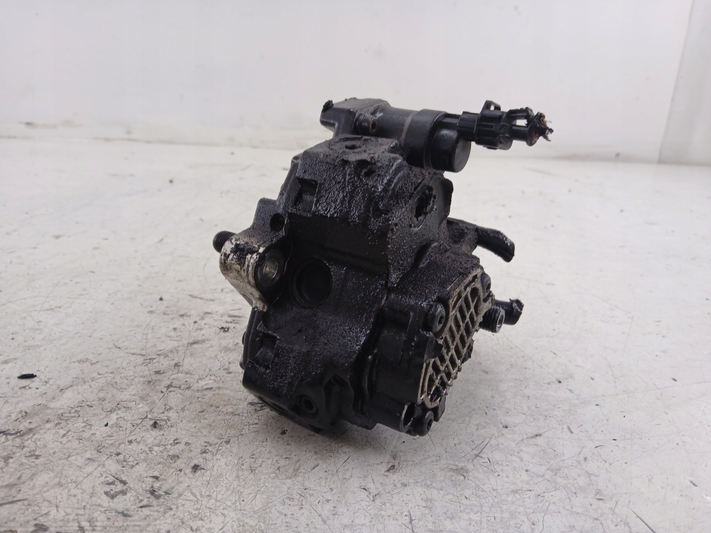 CHRYSLER VOYAGER IV 2.5 CRDI injection pump 0445010034