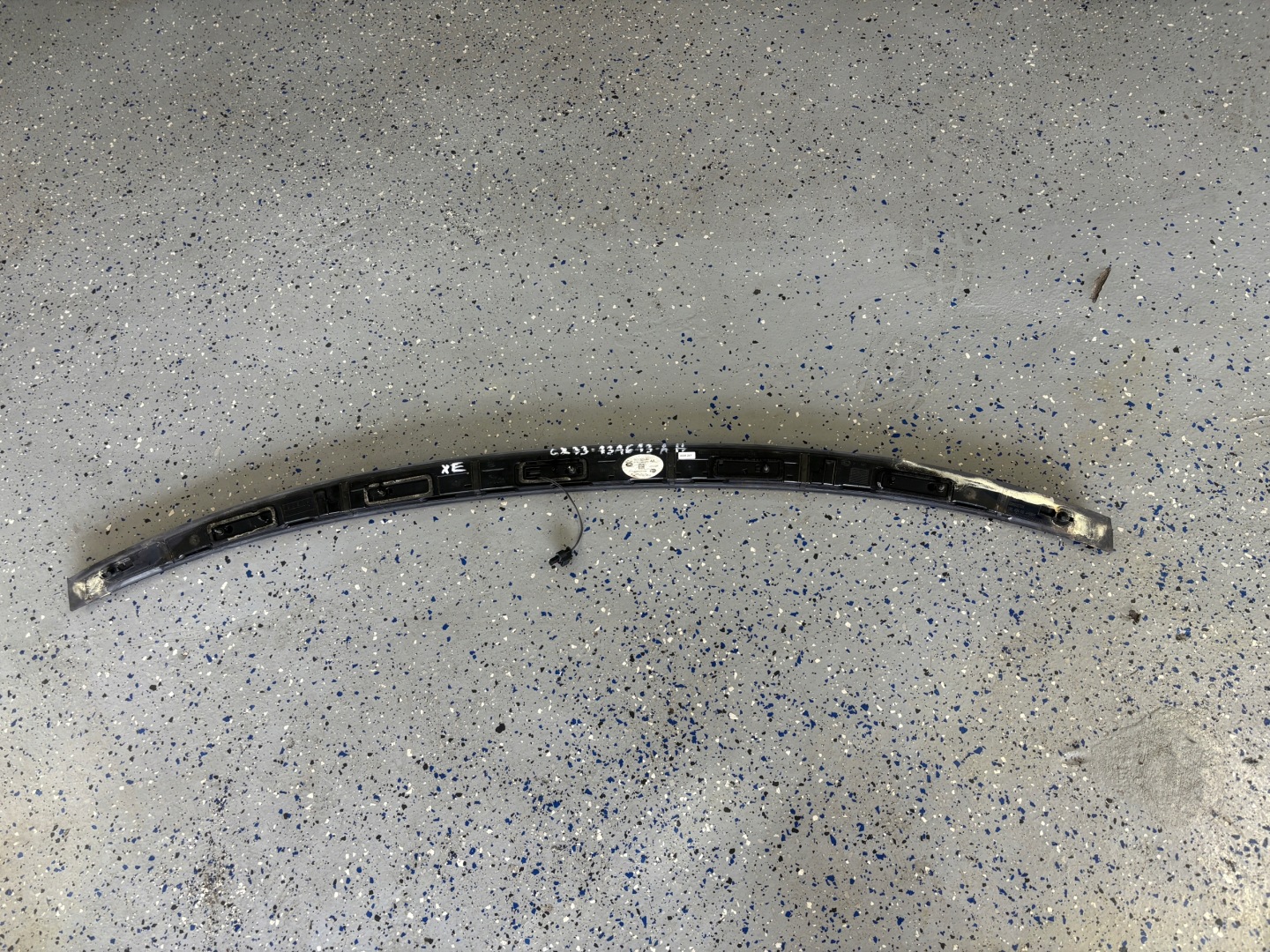 JAGUAR XE cap TRZECIE light STOP GX73-737613-AH