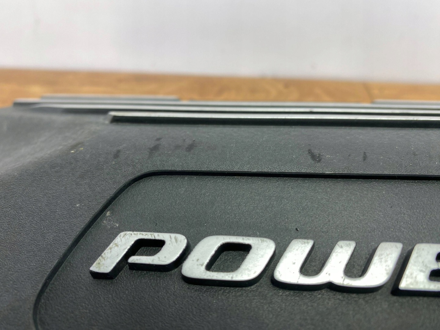 cover engine housing cover right SRT 6.4 Dodge Charger Challenger 2015+