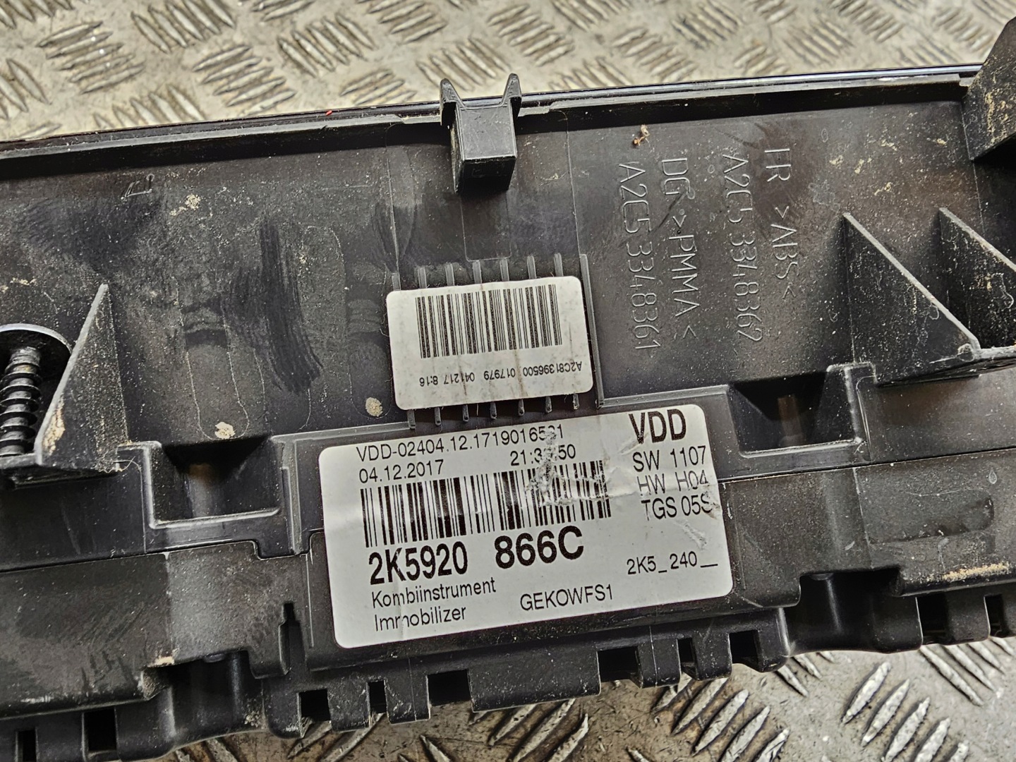 VW CADDY 2.0D 2K5 dials clock EUROPA 2K5920866C