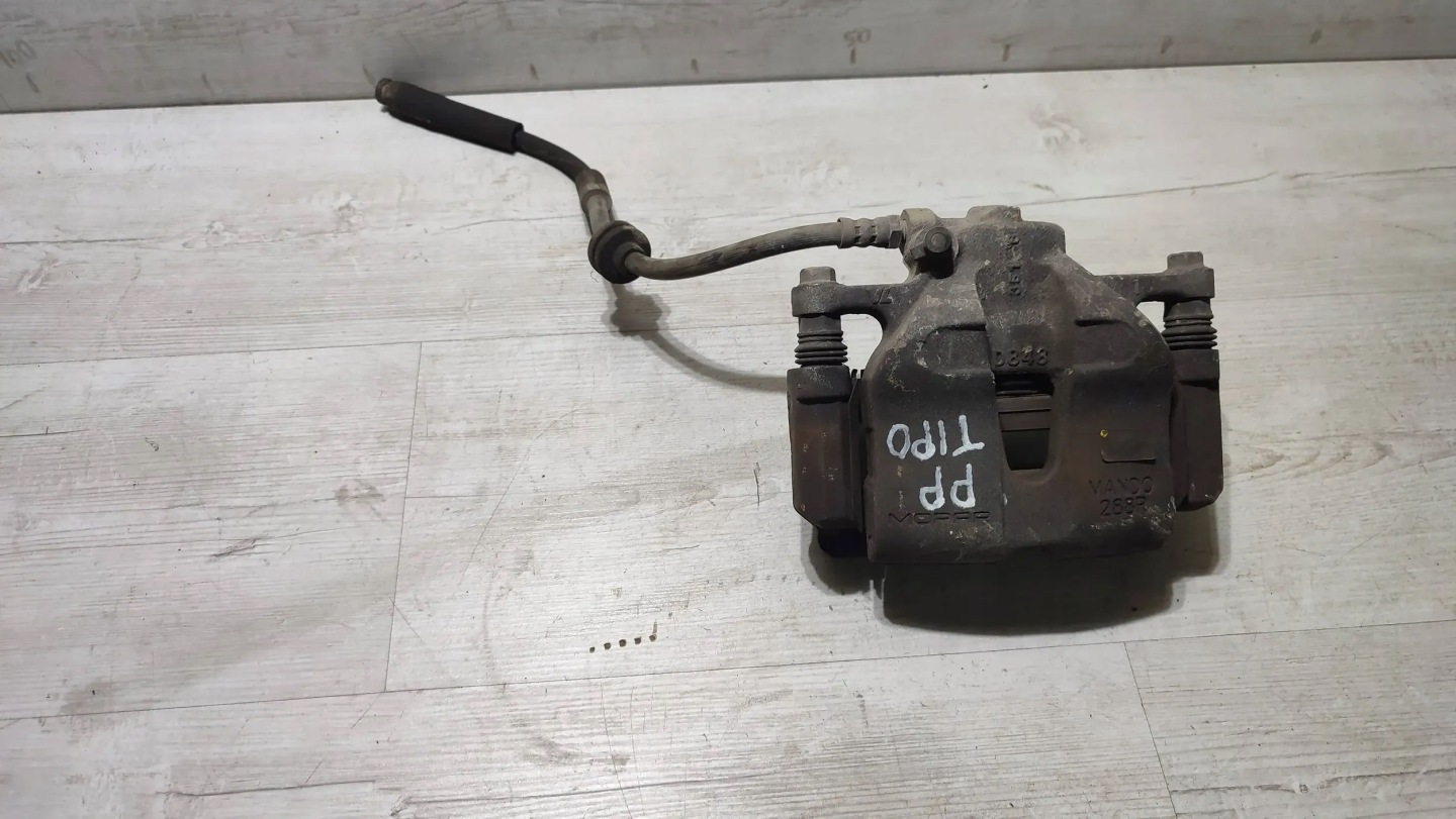 Fiat Tipo II HB 19r. 1.4 front side right caliper