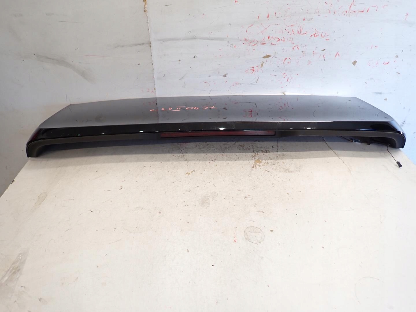 spoiler heckklappe VOLVO XC40 2017- 31488325