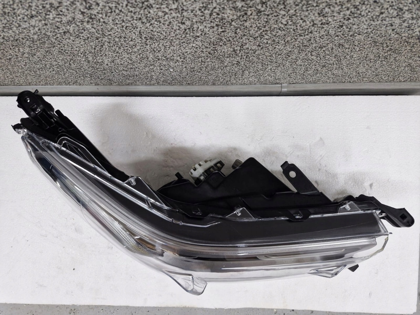 lights Toyota Hilux VIII 8 LIFT 2020- Full Led left right complete