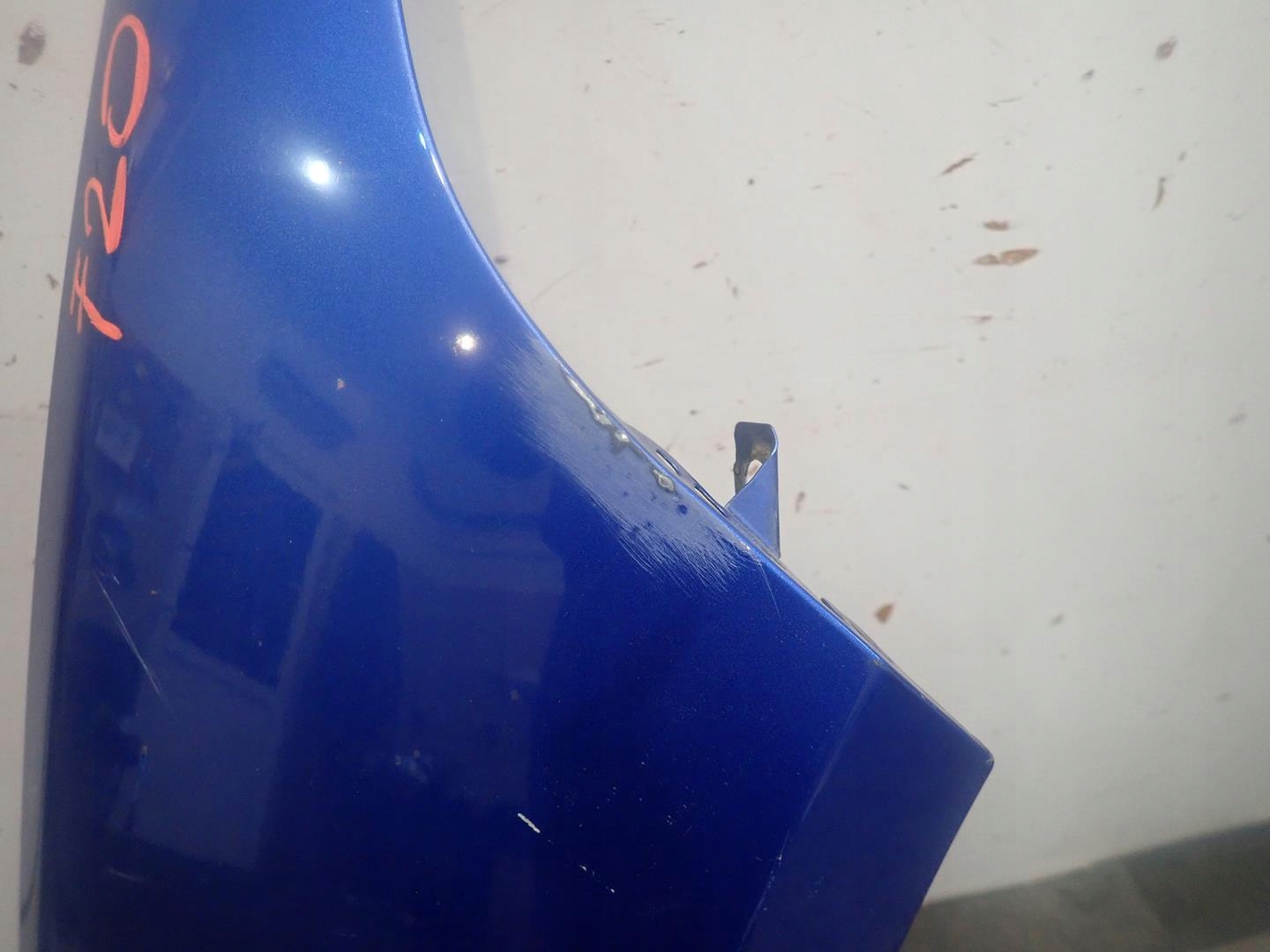 fender front front right BMW 1 F20 F21 2011