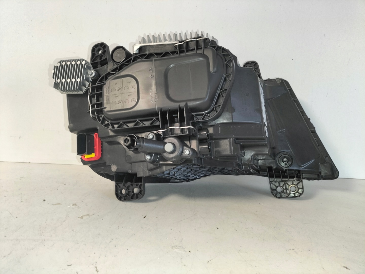 light front reflektor left MAN TGX II TGS II TGL II 20- FULL LED